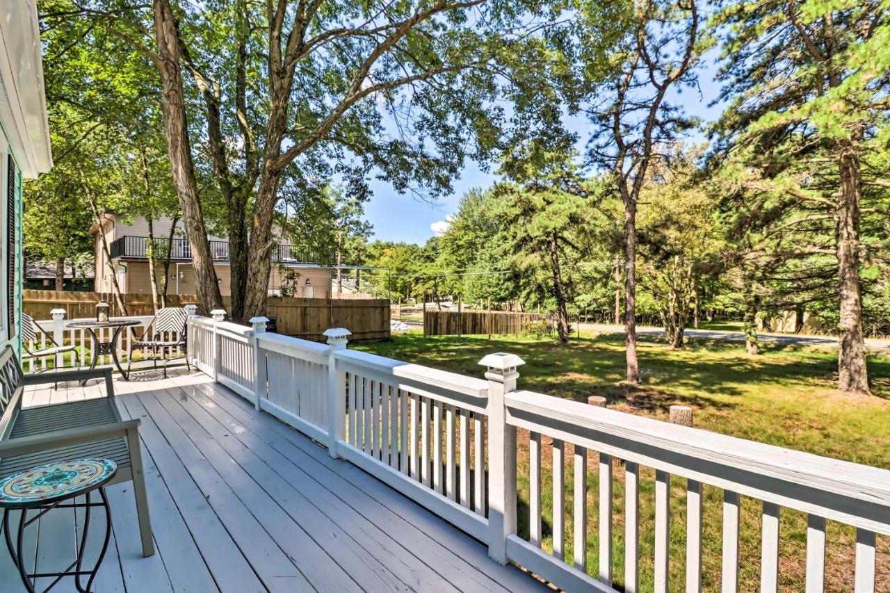 Pocono Mountain Escape With Game Room Walk To Lake! Albrightsville Kültér fotó